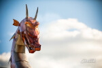 dragon sculpture bg