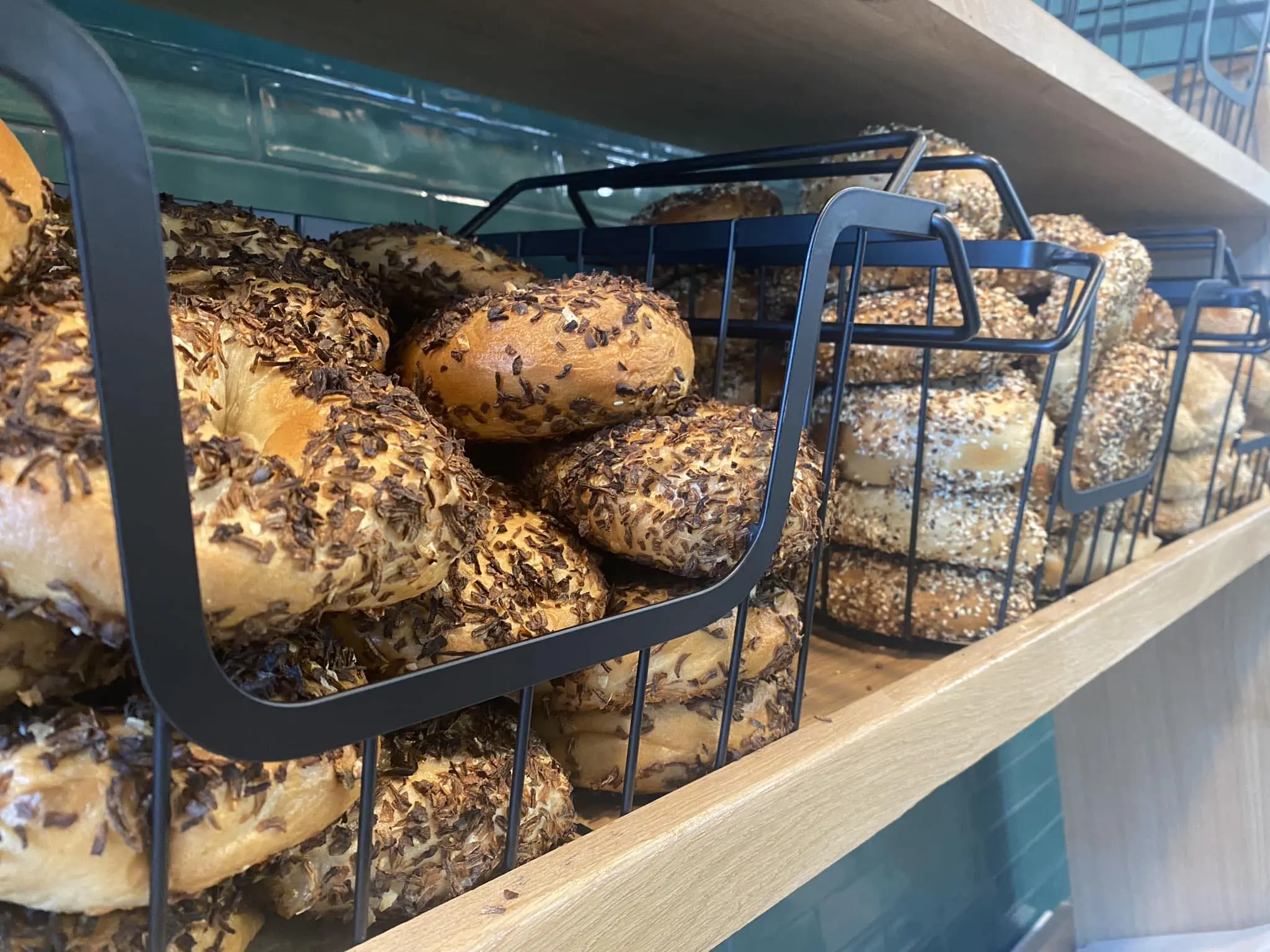 358544332 109950135495317 458622834775423387 n