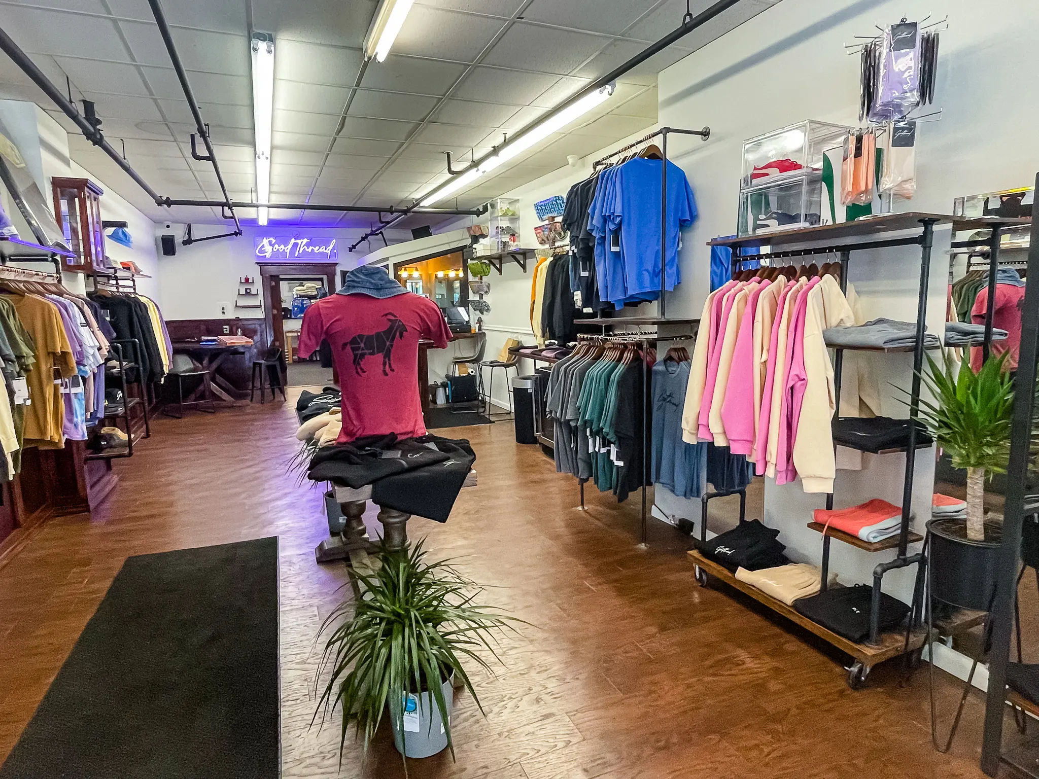 Good Thread interior