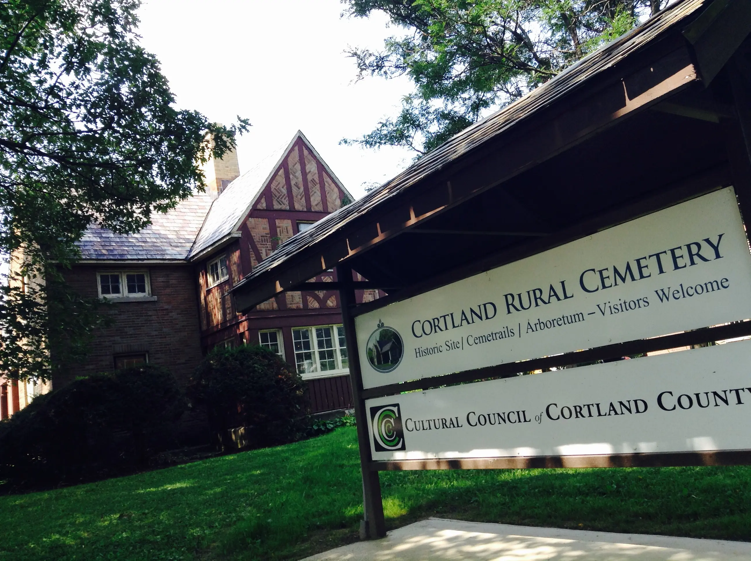 Cortland Rural Cemetery entrance